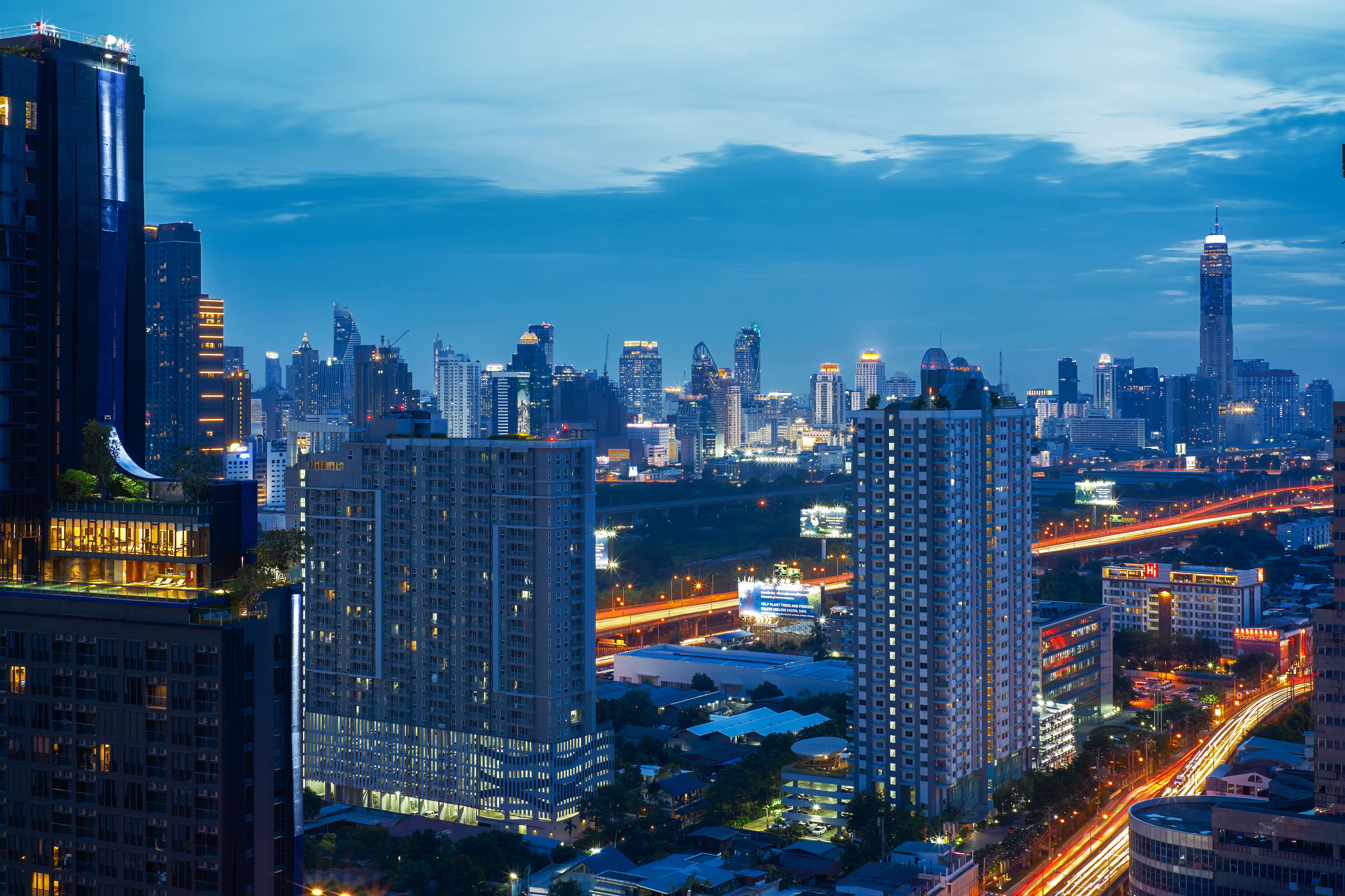 Grand Fortune Hotel Bangkok Exterior photo